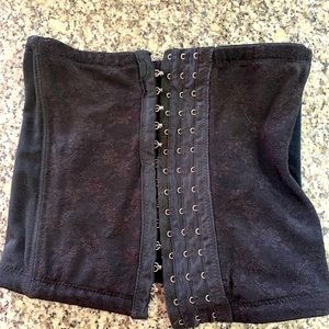 Corsets/Waist Trainer